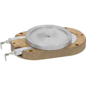 HEAT EXCHANGER WITH HEATING ELEMENT