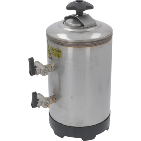 MANUAL WATER SOFTENER 8 L ϕ 3/4 MANUAL WATER SOFTENER 8 L ϕ 3/4