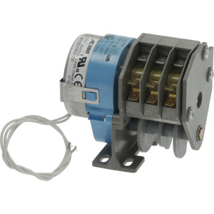 REVERSING SWITCH P19 3 CAMS 24V