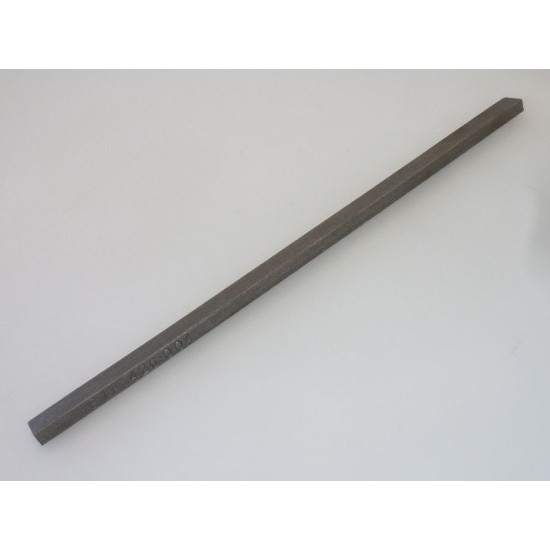 Trihedron 18 x 10 x 10 mm   390 mm lengt