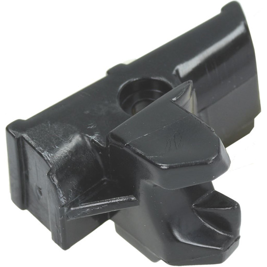 DOOR LATCH